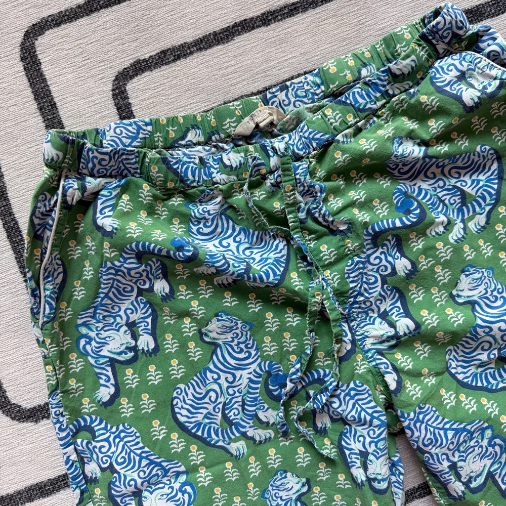 Printfresh Tiger Queen Long Cotton Pajama Set Size Medium - Picture 11 of 12